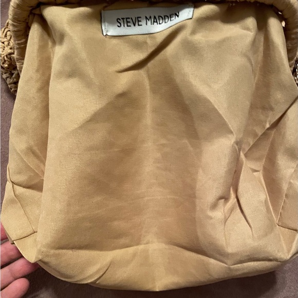 Steve Madden Woven Tan Bag with Gold Chain
NWOT - Picture 9 of 16